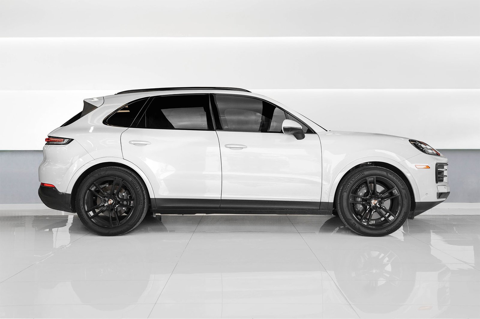 Porsche Cayenne - Image 7