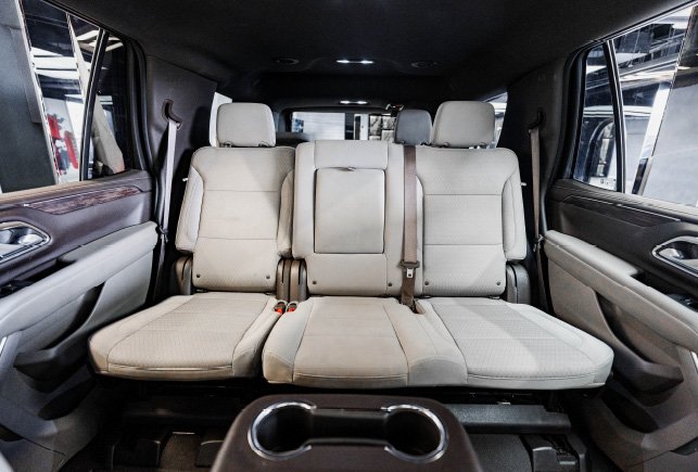 Chevrolet Tahoe - Image 5