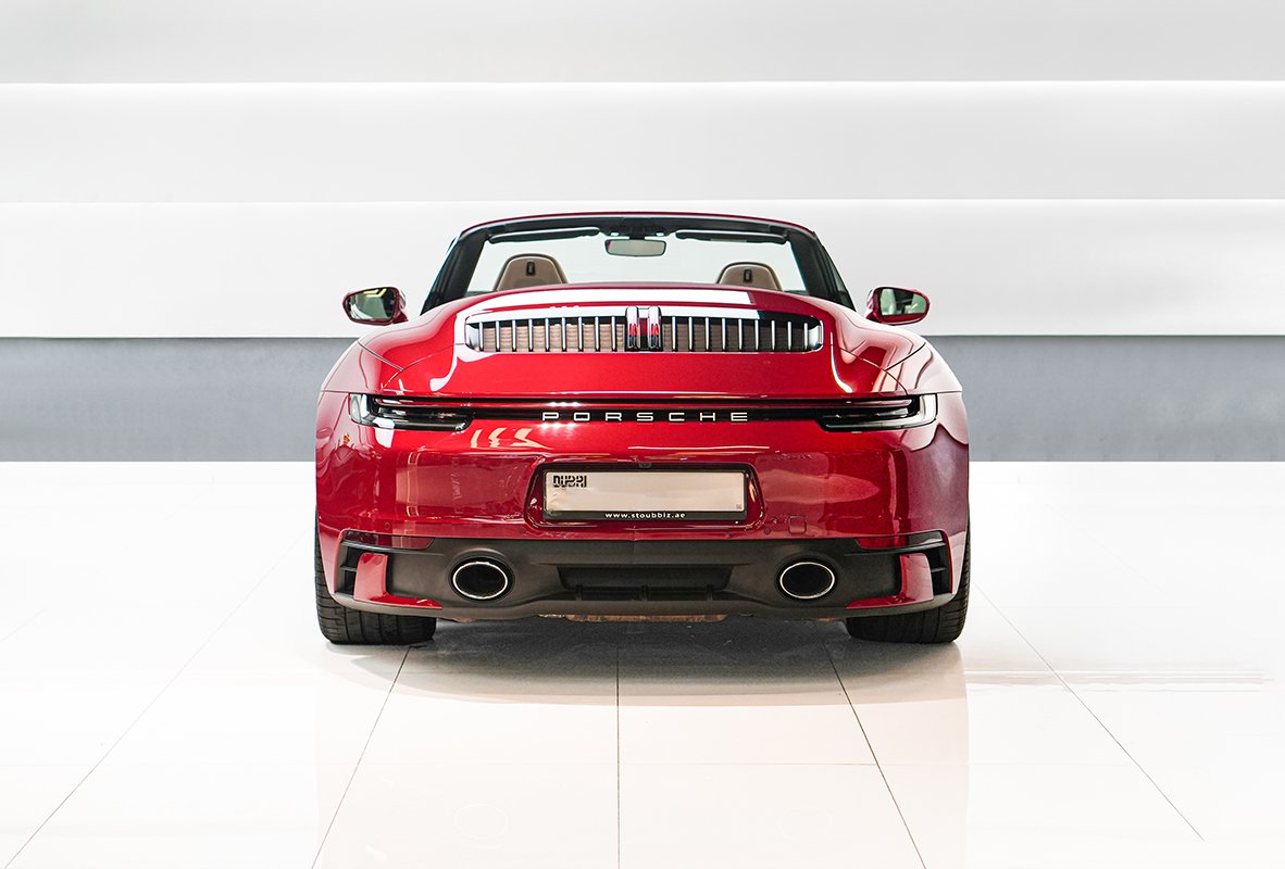 Porsche 911 Carrera 4s - Image 2