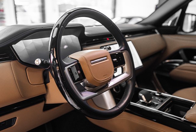 Range Rover Vogue - Image 2