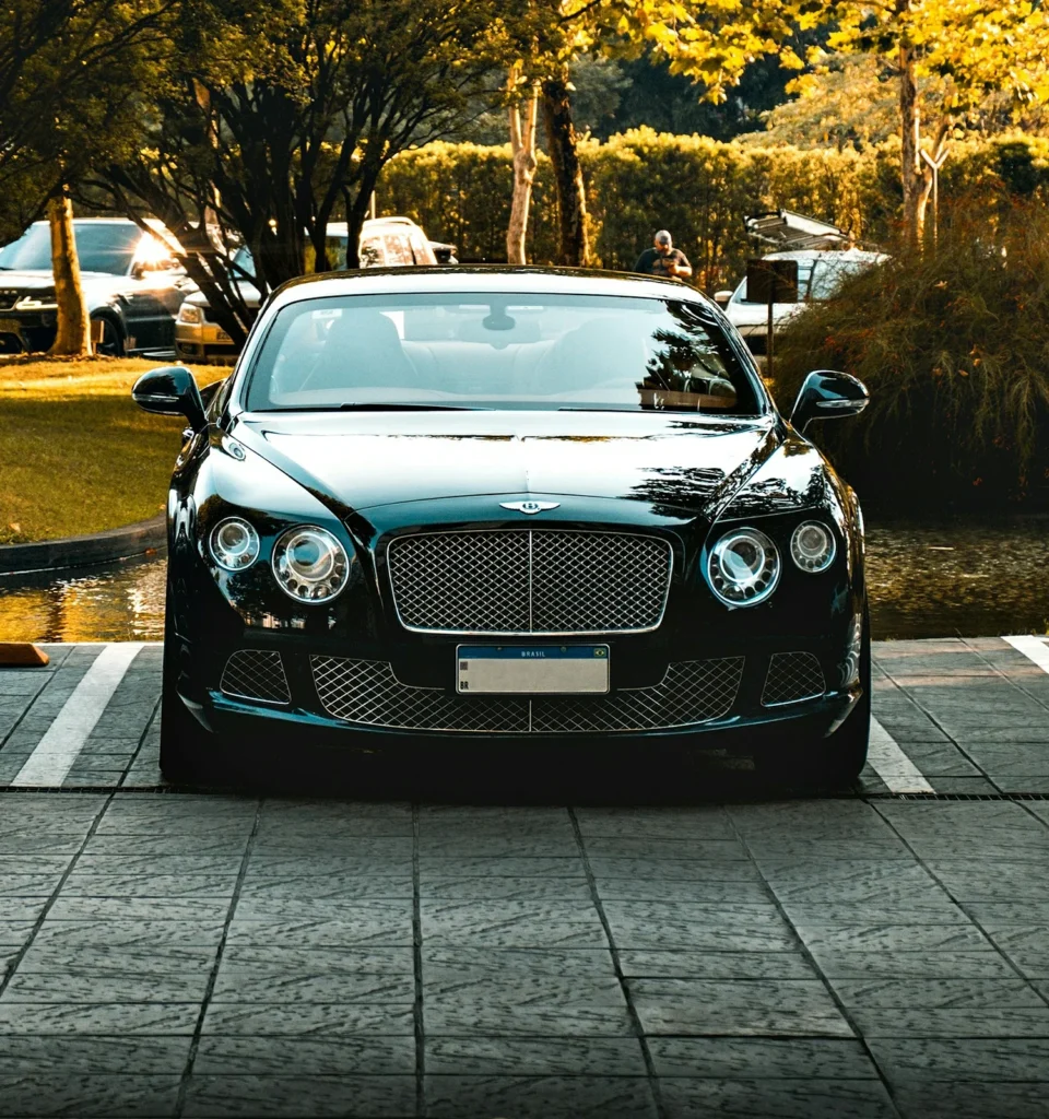 Rent Bentley in Dubai